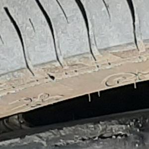 Резина 185/65/R15 отдам бесплатно